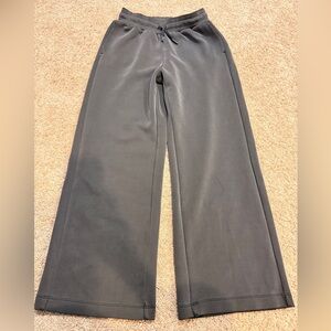 All In Motion Airy Sleek Black Wide-Leg Pants Size L(10/12)